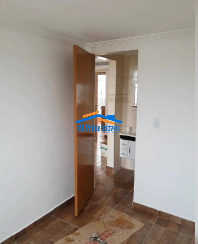 Apartamento à venda com 2 quartos, 42m² - Foto 8