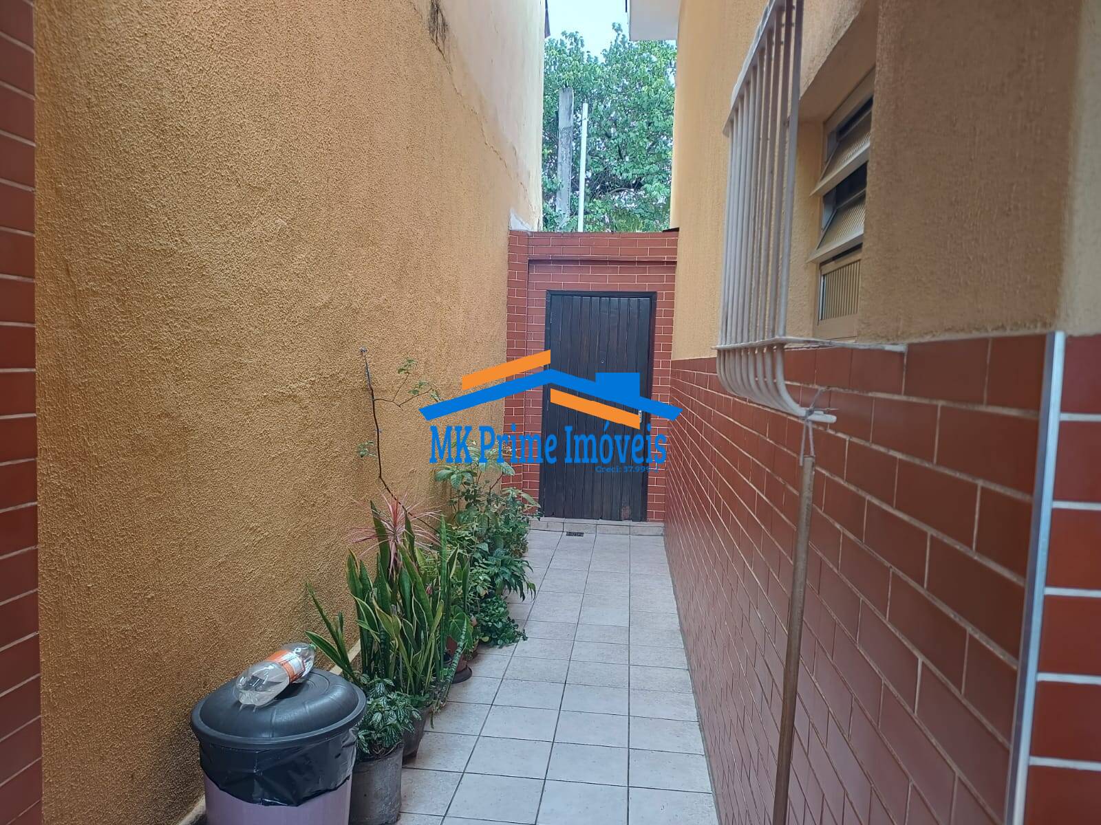 Sobrado à venda com 3 quartos, 125m² - Foto 4