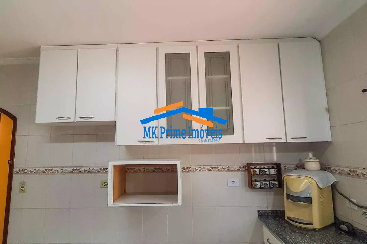 Sobrado à venda com 3 quartos, 200m² - Foto 13