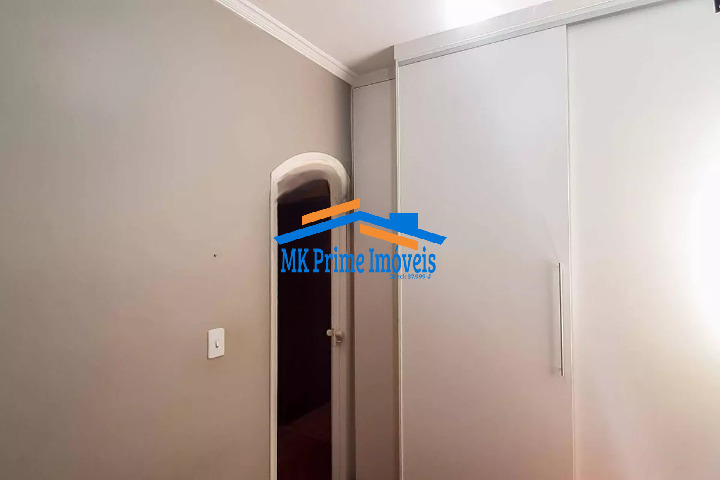 Sobrado à venda com 3 quartos, 200m² - Foto 33