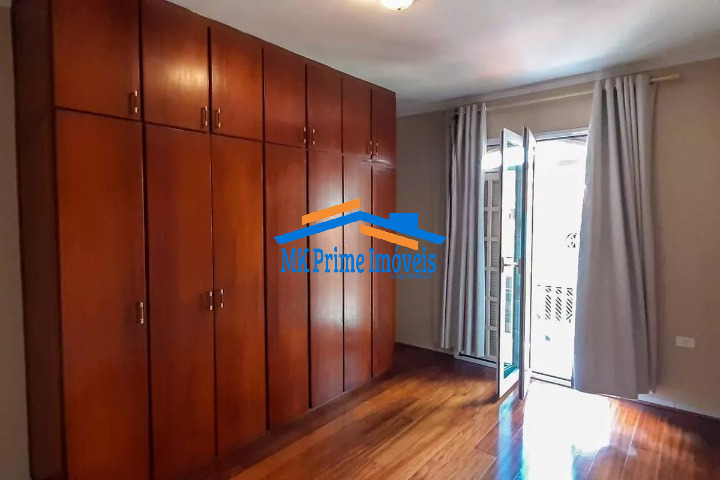 Sobrado à venda com 3 quartos, 200m² - Foto 17