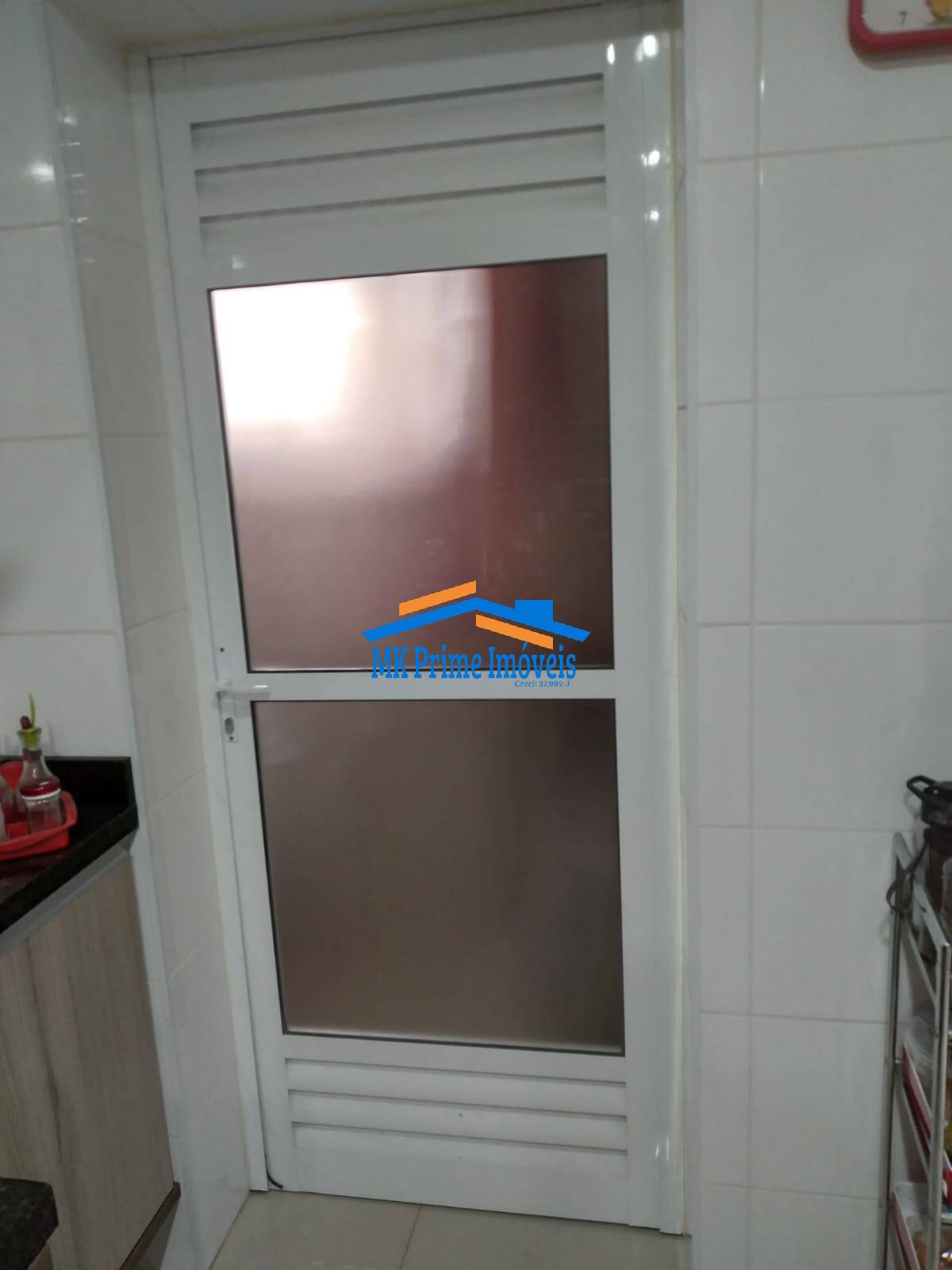 Apartamento à venda com 3 quartos, 96m² - Foto 10