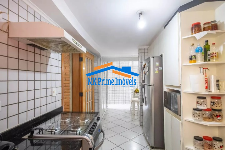 Sobrado à venda com 4 quartos, 190m² - Foto 10