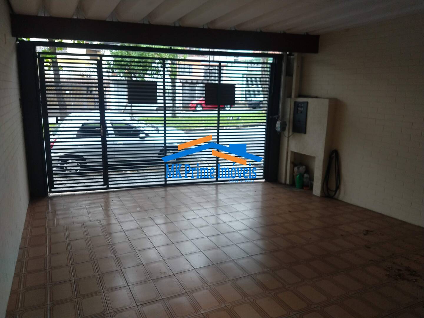 Sobrado à venda com 4 quartos, 136m² - Foto 1