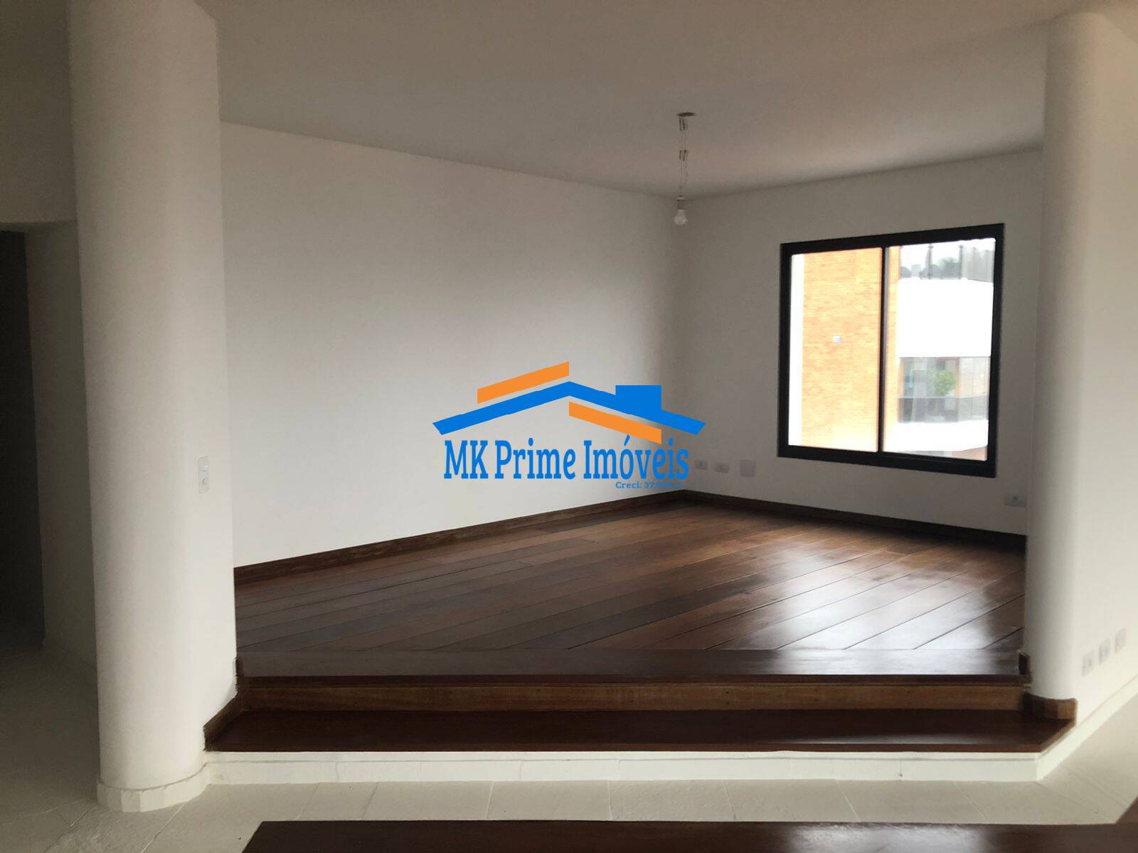 Apartamento para alugar com 4 quartos, 218m² - Foto 13