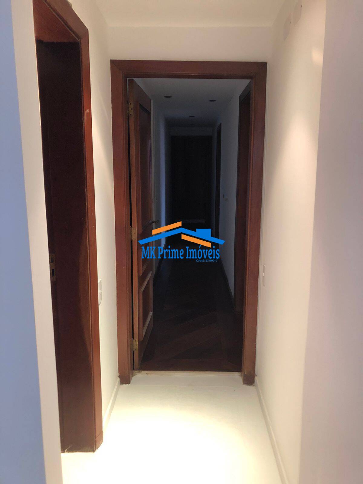 Apartamento para alugar com 4 quartos, 218m² - Foto 22