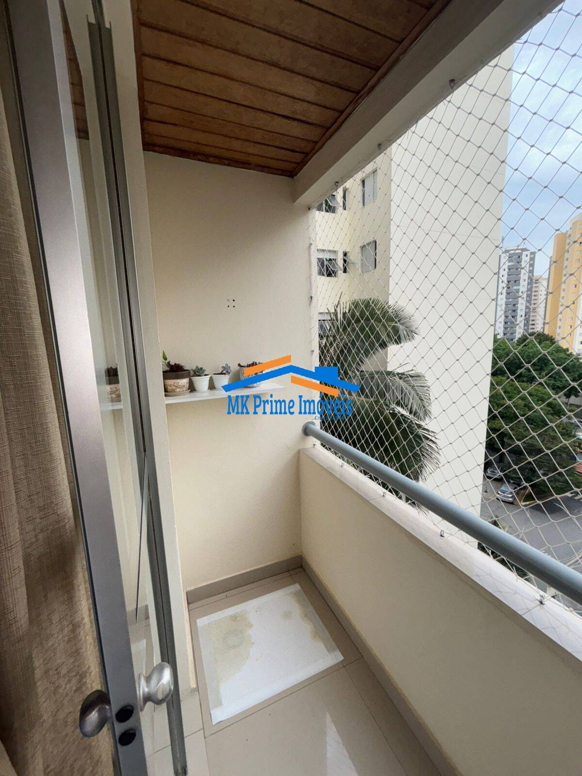 Apartamento à venda com 3 quartos, 67m² - Foto 1