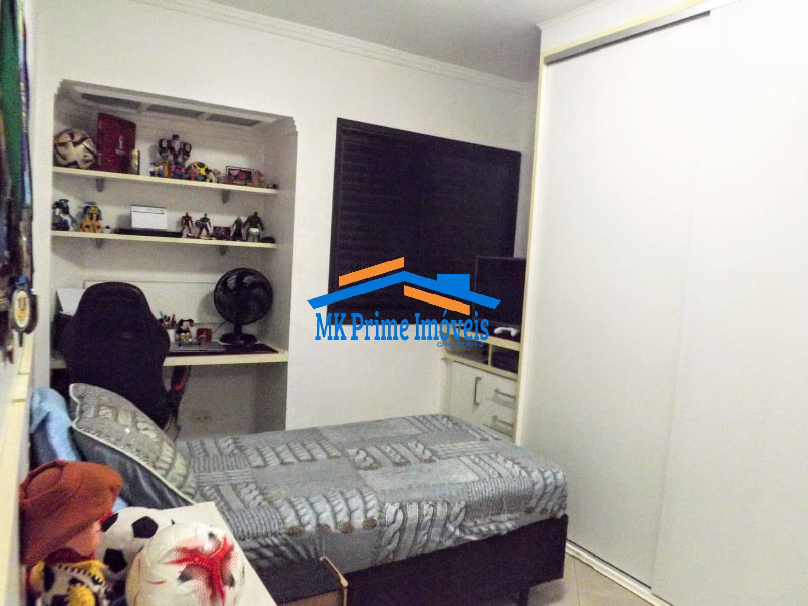 Apartamento à venda com 2 quartos, 66m² - Foto 8