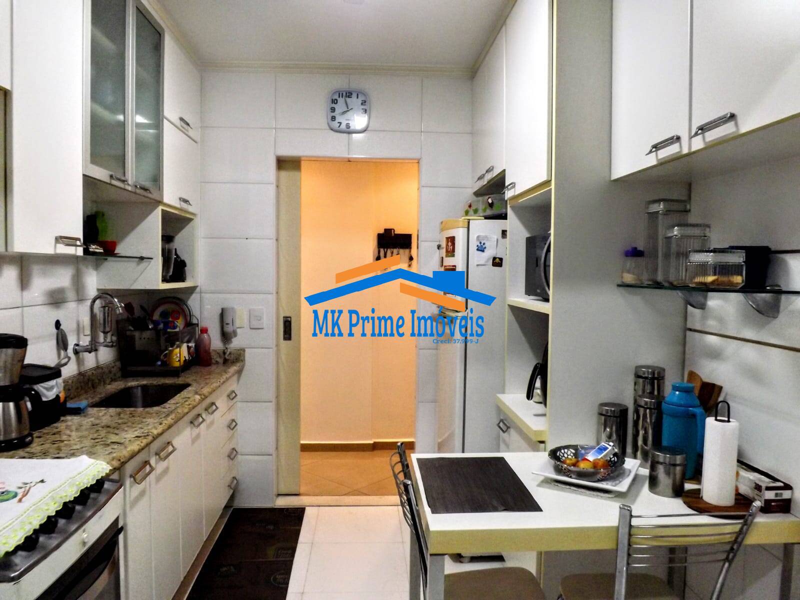 Apartamento à venda com 2 quartos, 66m² - Foto 5