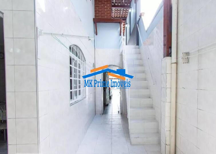 Sobrado à venda com 2 quartos, 186m² - Foto 21