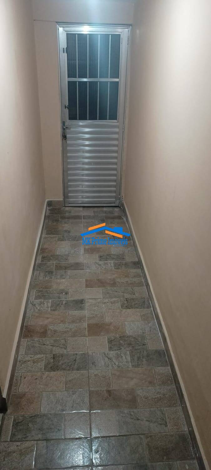 Casa à venda com 2 quartos, 120m² - Foto 14