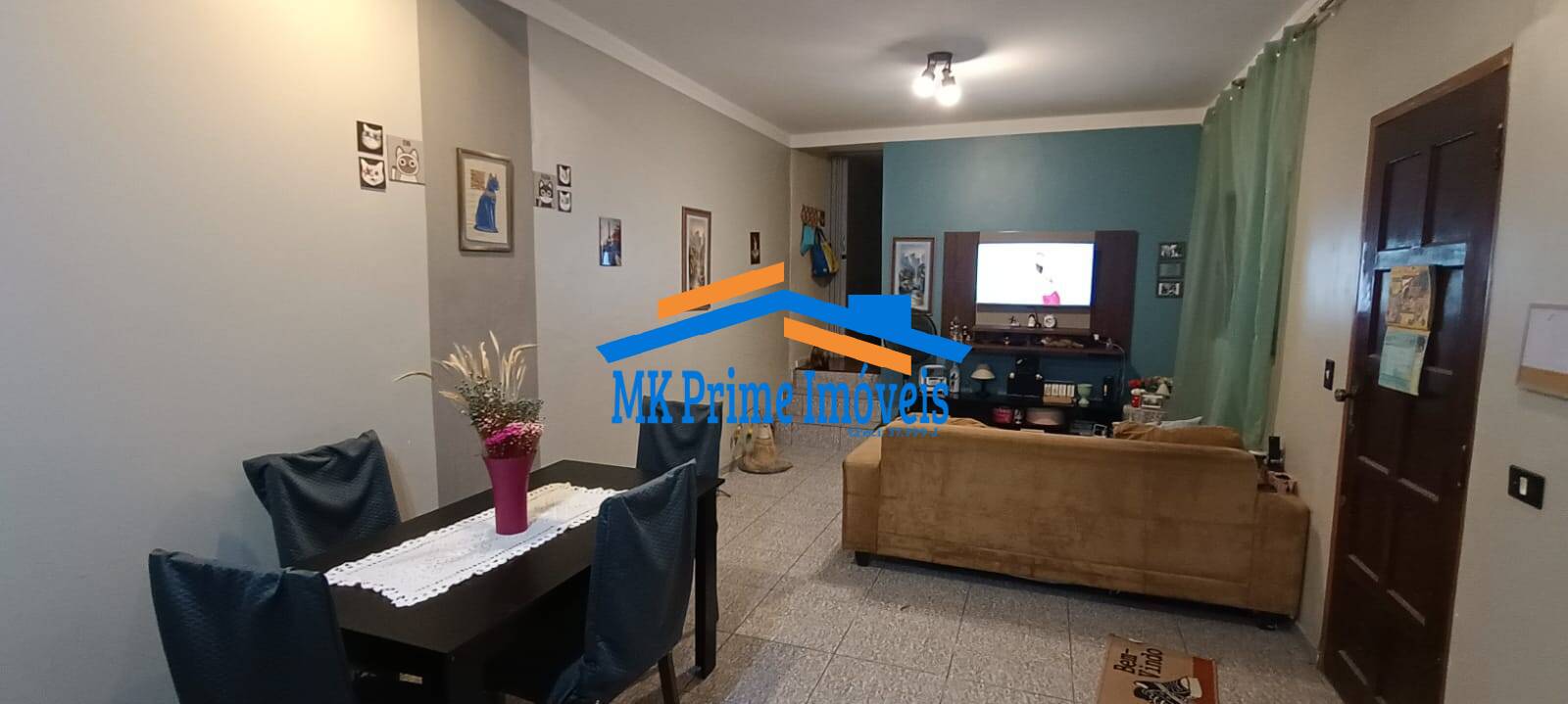 Casa à venda com 2 quartos, 120m² - Foto 1