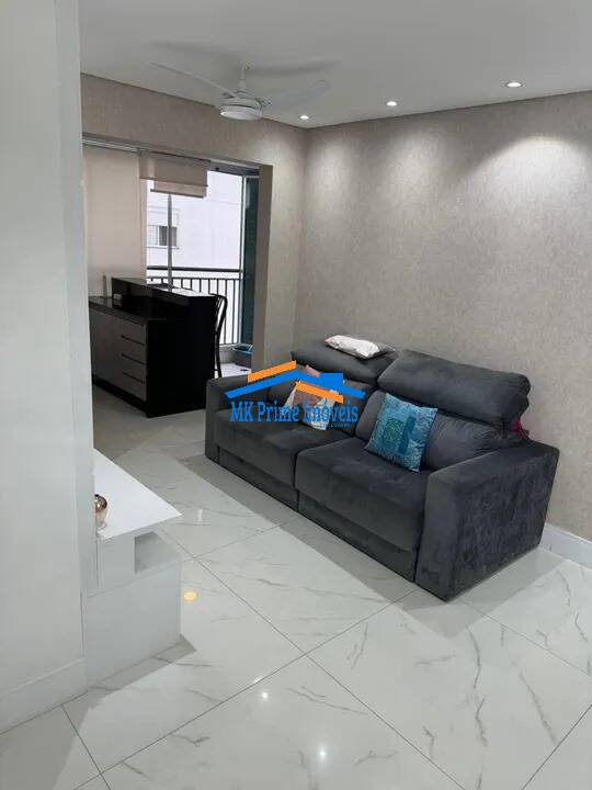 Apartamento para alugar com 2 quartos, 65m² - Foto 6