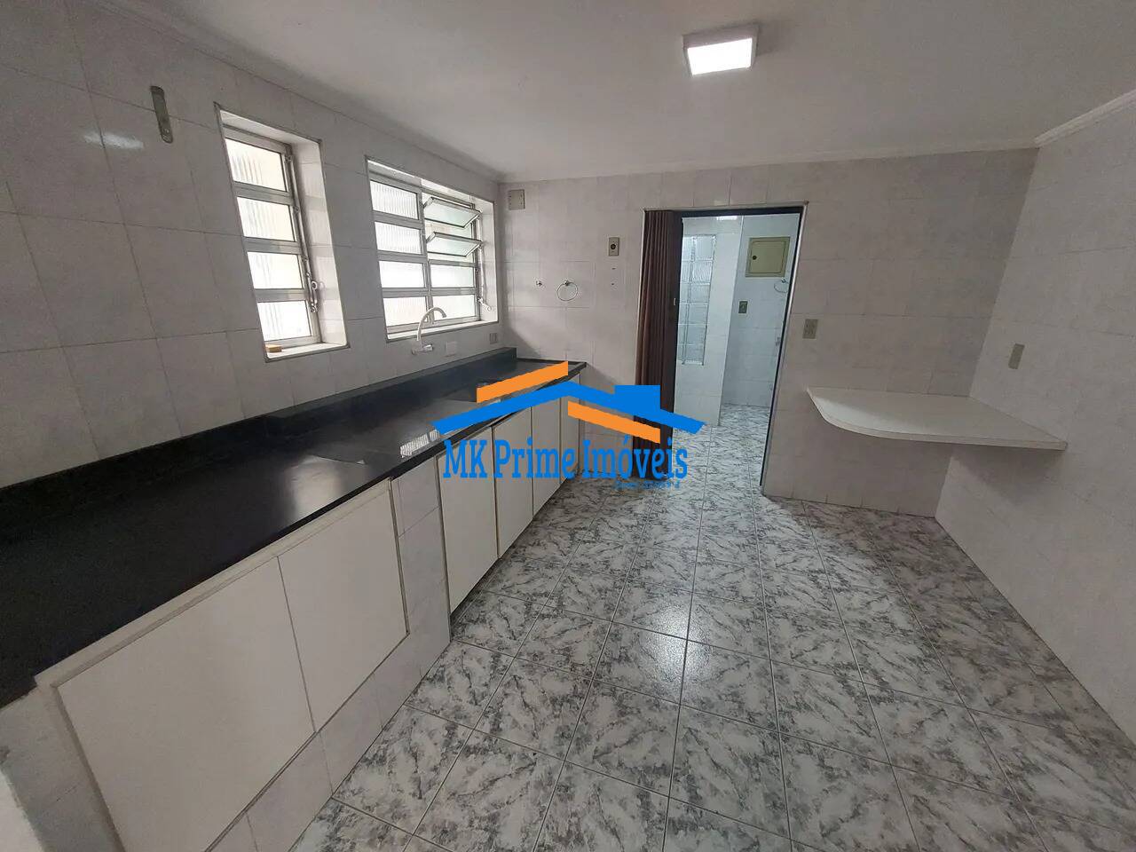 Sobrado à venda com 6 quartos, 238m² - Foto 9