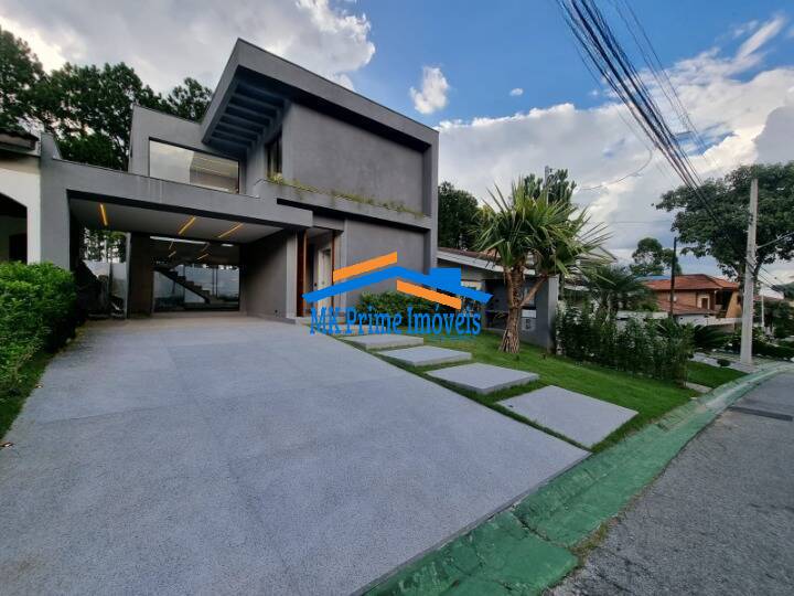 Casa de Condomínio para alugar com 4 quartos, 330m² - Foto 1