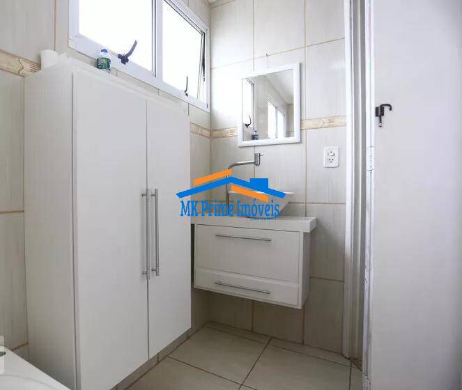 Apartamento à venda com 3 quartos, 130m² - Foto 19