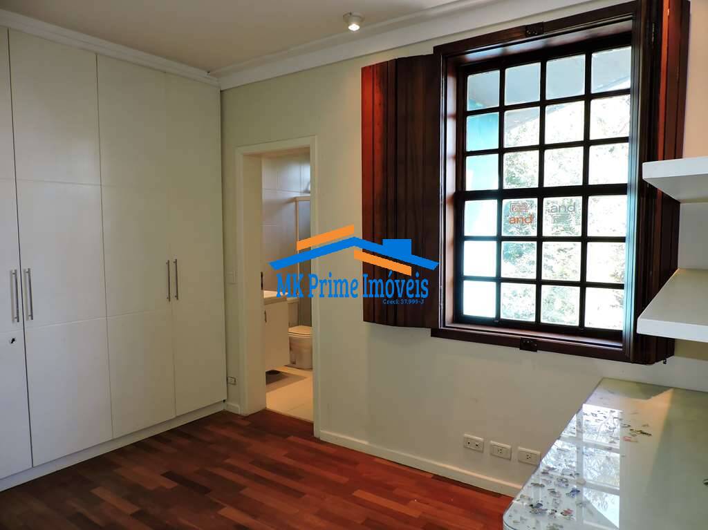 Casa de Condomínio para alugar com 6 quartos, 550m² - Foto 10