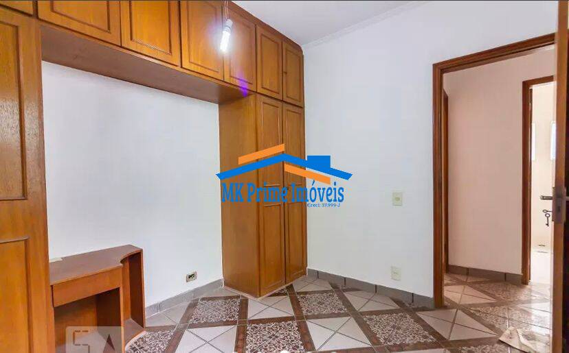 Casa à venda e aluguel com 3 quartos, 330m² - Foto 17