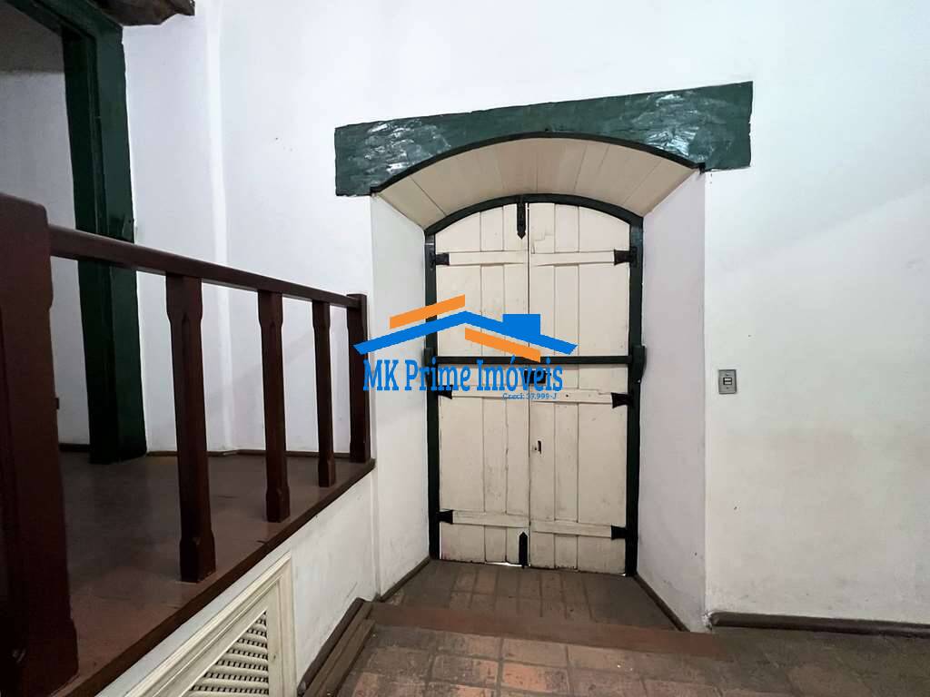 Sobrado para alugar com 6 quartos, 1508m² - Foto 33