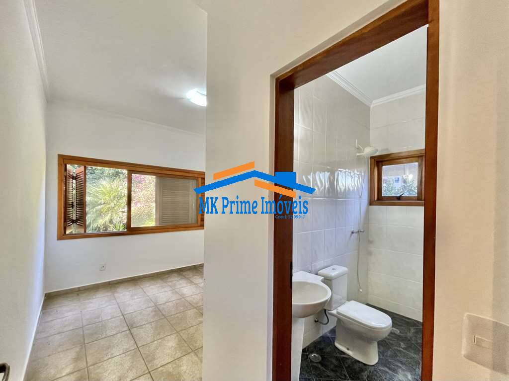 Casa de Condomínio para alugar com 5 quartos, 311m² - Foto 18