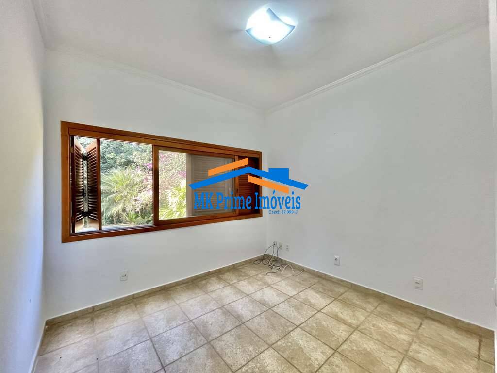 Casa de Condomínio para alugar com 5 quartos, 311m² - Foto 19