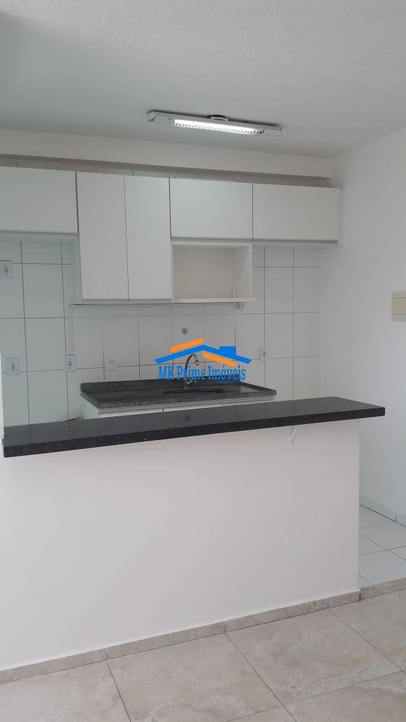 Apartamento à venda com 2 quartos, 42m² - Foto 4