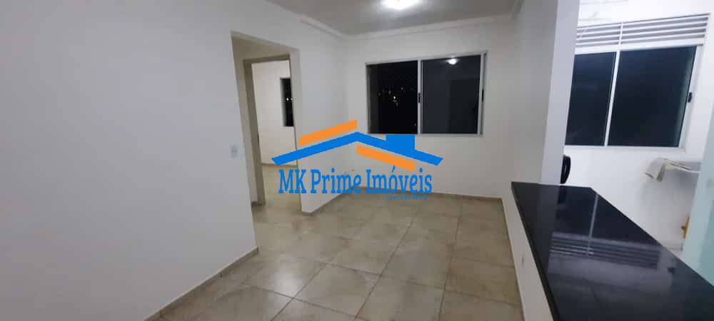 Apartamento à venda com 2 quartos, 42m² - Foto 2