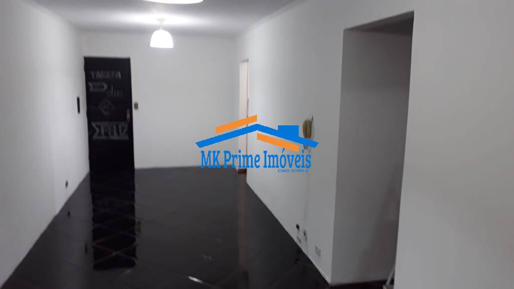 Apartamento para alugar com 2 quartos, 70m² - Foto 4