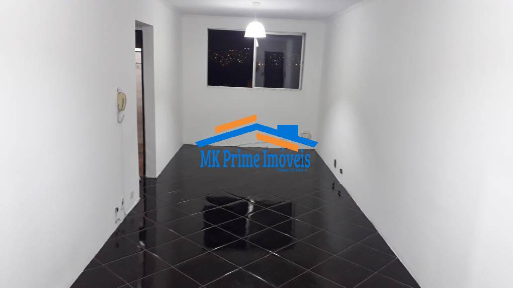 Apartamento para alugar com 2 quartos, 70m² - Foto 3