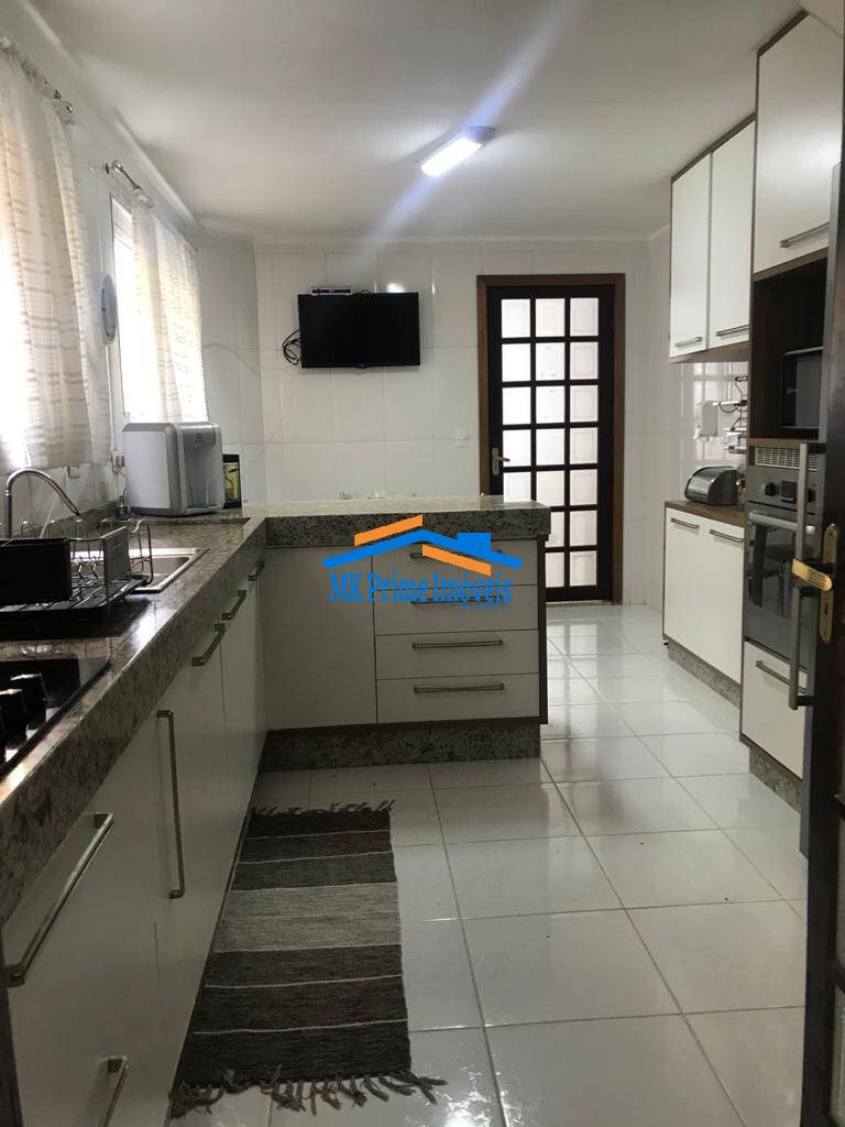 Casa de Condomínio à venda com 4 quartos, 250m² - Foto 8