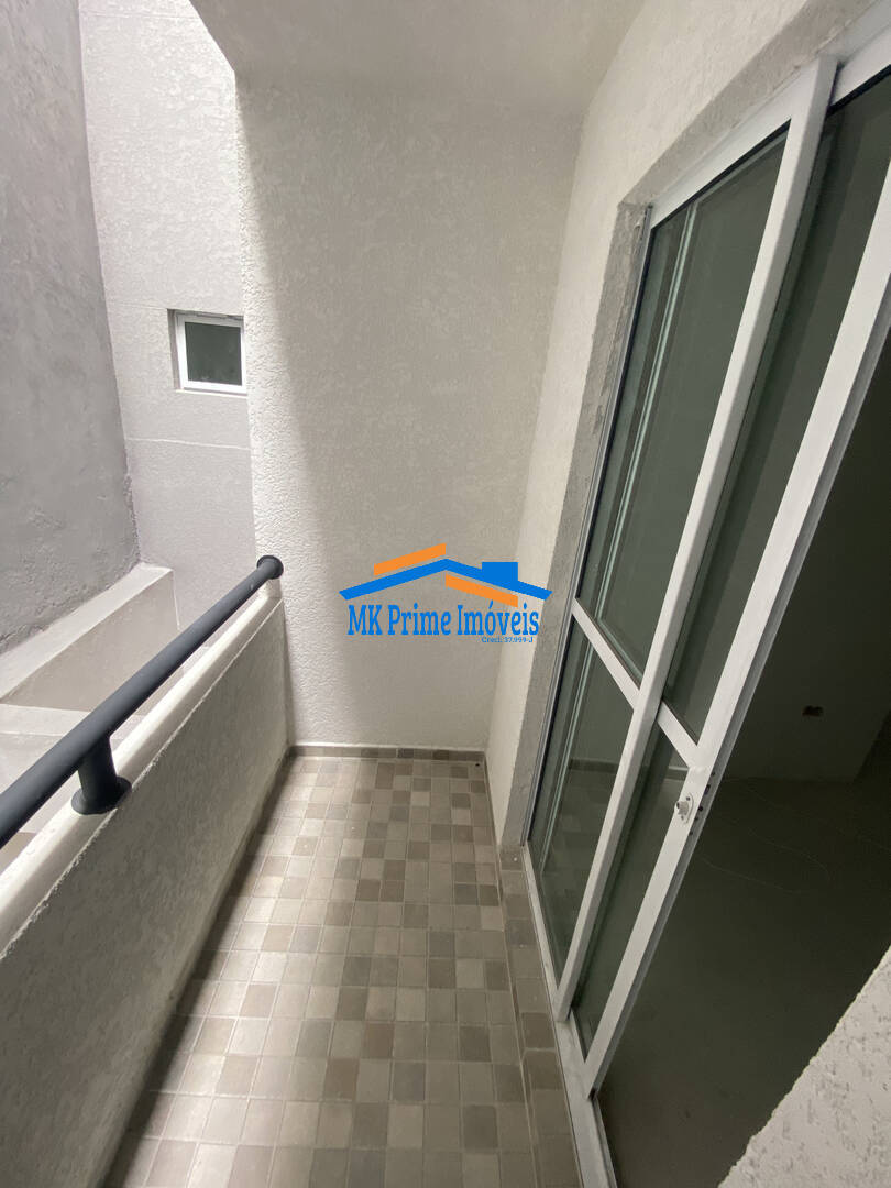 Apartamento à venda com 2 quartos, 44m² - Foto 14