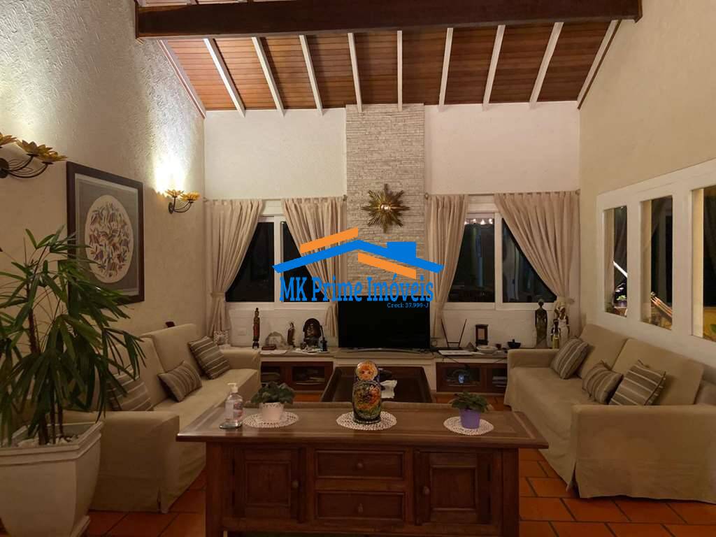 Casa de Condomínio para alugar com 4 quartos, 517m² - Foto 3