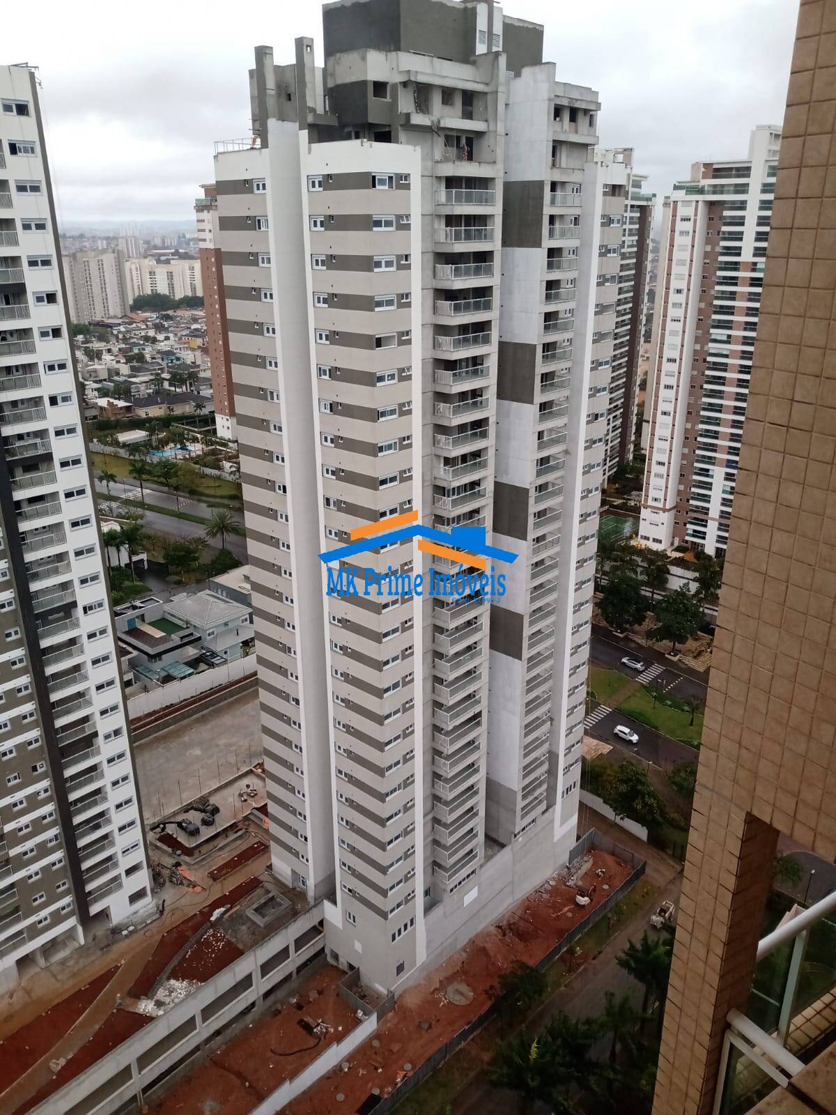 Apartamento à venda com 3 quartos, 84m² - Foto 7